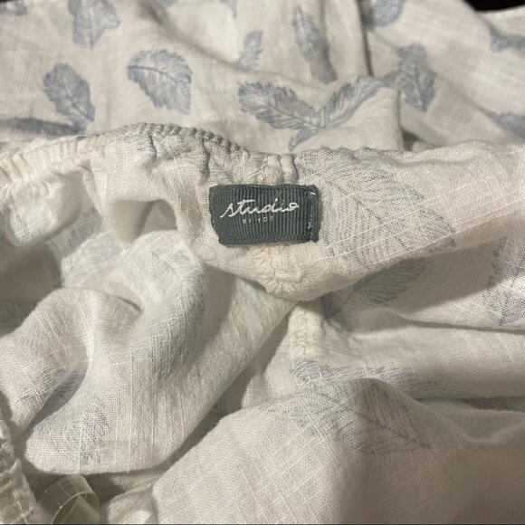 STUDIO • linen feather print romper - Picture 5 of 7